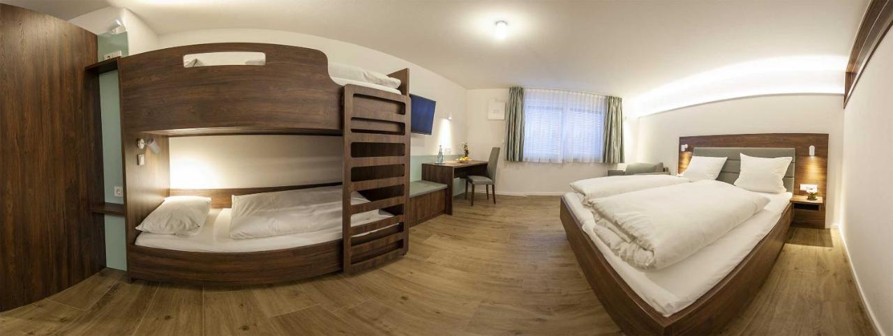 Hotel-Gasthof Krone Грединг Экстерьер фото